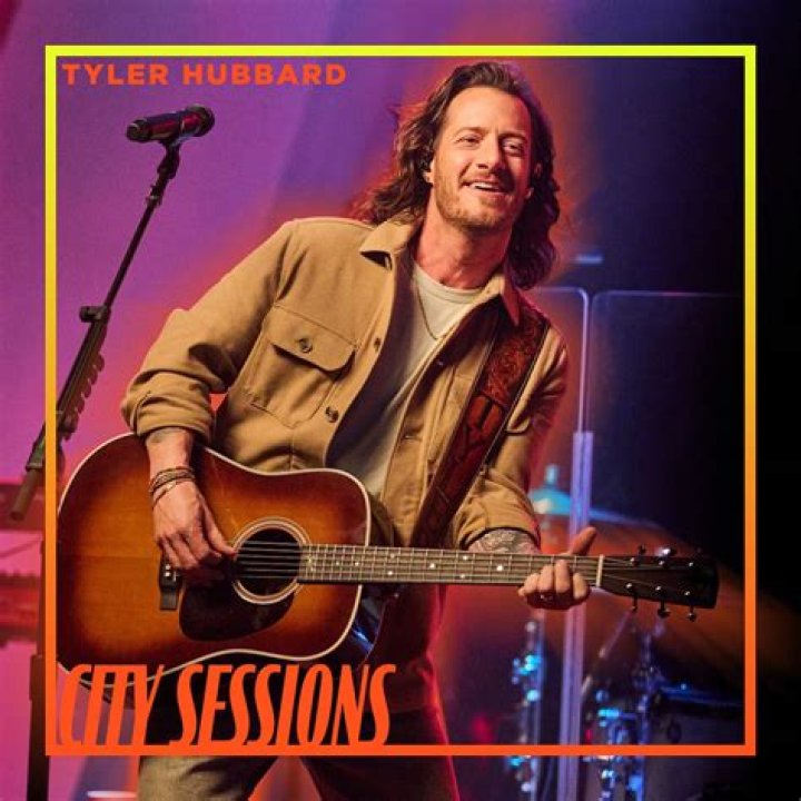 Tyler Hubbard Releases New Acoustic Version of "5 Foot 9" UMG Nashville