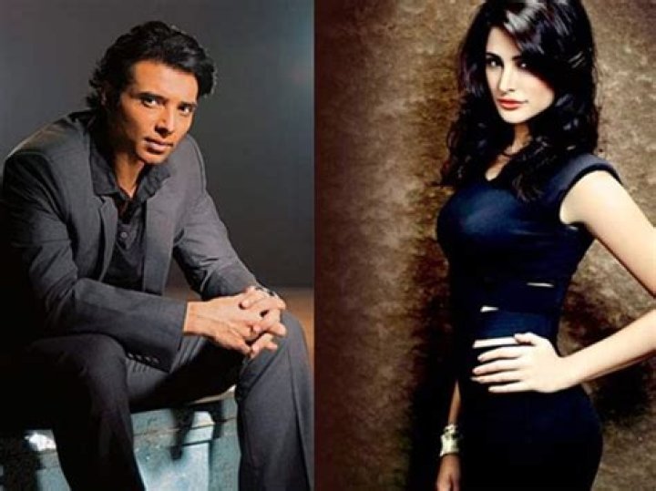 Uday Chopra trying to WIN Nargis Fakhri back?
