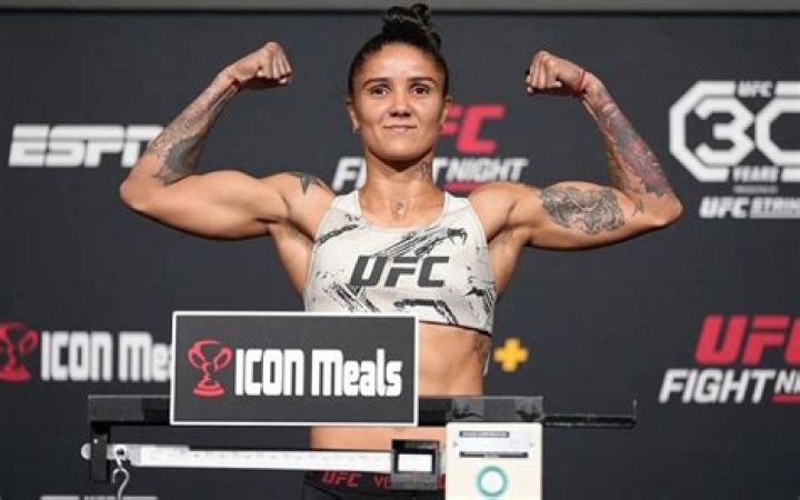 UFC broken arm Istela Nunes breaks silence on injury from hospital