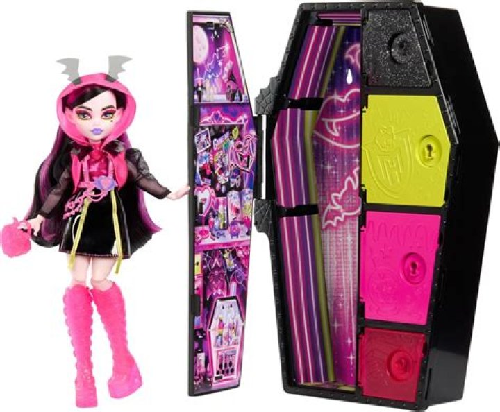 Uncover The Secrets: Kristina Pink's Height Unveiled