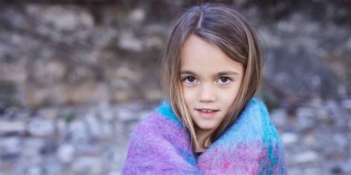 Une fille, vingtcinq photos Alekss Auxane d'Aumale