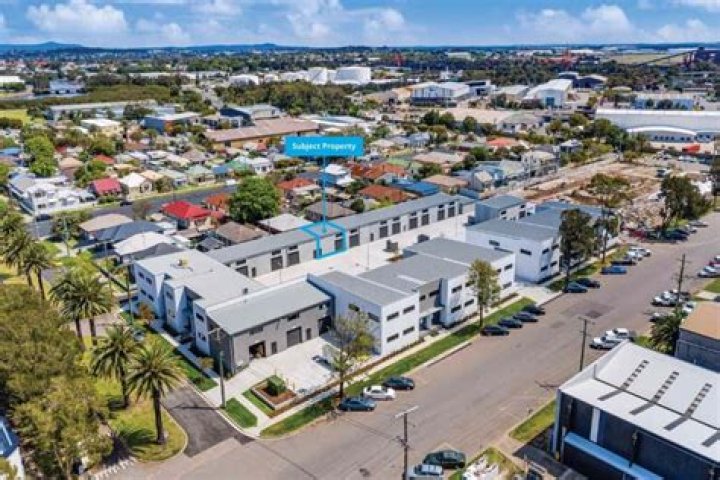 Unit 11, 33 Darling Street, Carrington NSW 2294 Sold Factory