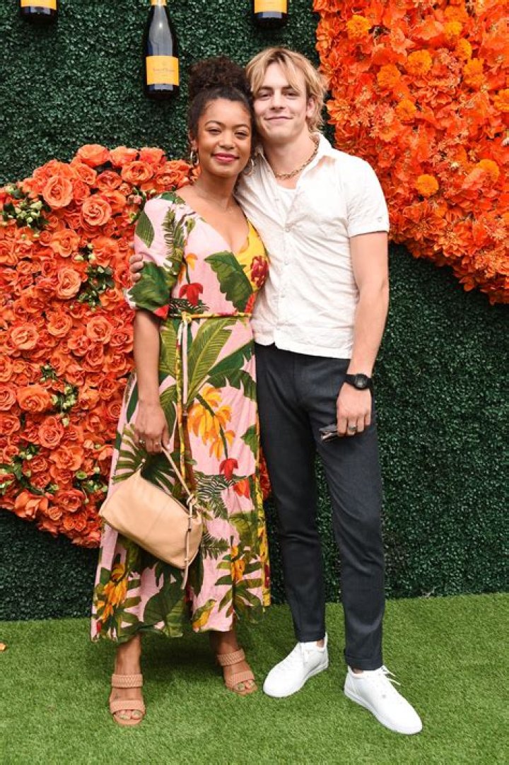 Unveiling The Enchanting World Of Jaz Sinclair And Ross Lynch