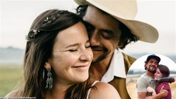 Unveiling the Life of Eduardo Garcia Exploring His Wife, Height, Age