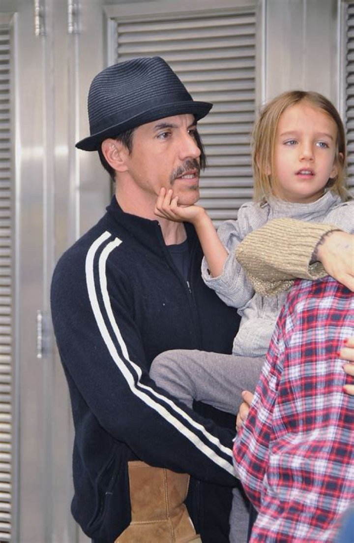 Unveiling The Life Of Everly Bear Kiedis' Mother