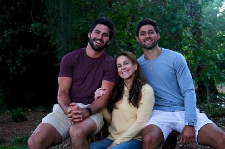 Unveiling The Personal Life Of Sam Hartman: Is He Married?