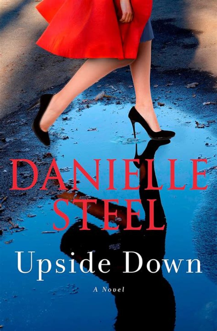 Upside Down A Novel eBook Steel, Danielle Amazon.ca Books