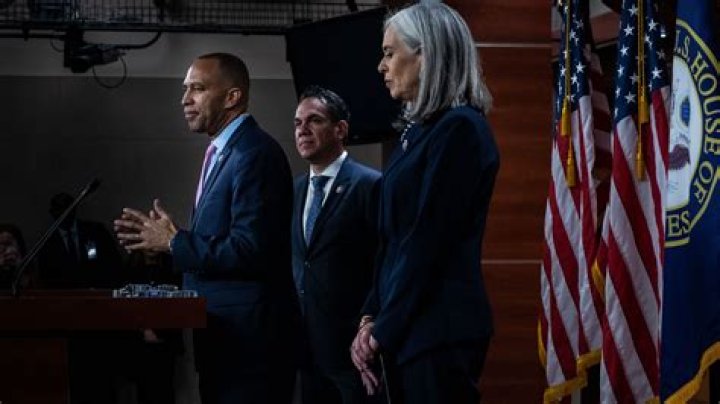 U.S. Senator Thinks Unions Will 'Kill' College Sports The Spun