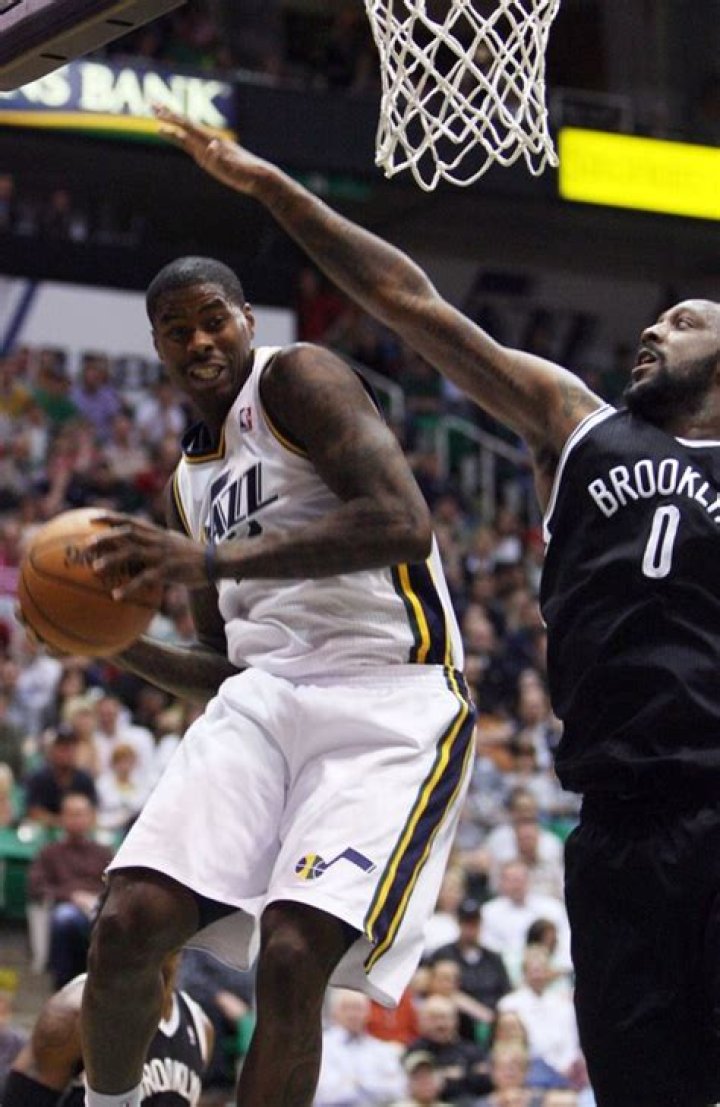 Utah Jazz notes Jamaal Tinsley happy to have a role The Salt Lake