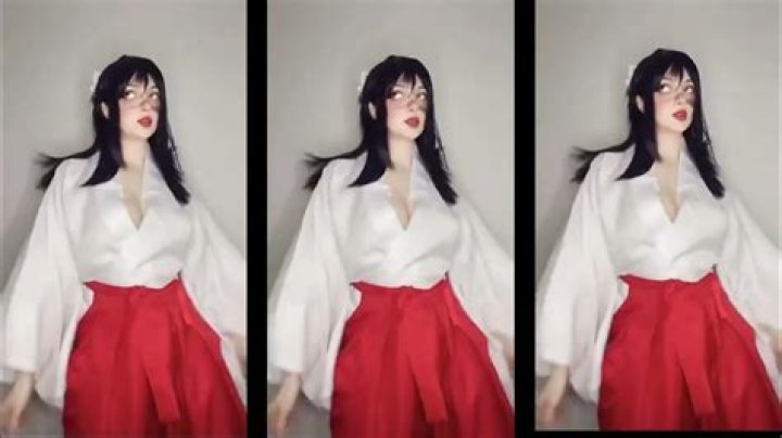 Utahime Cosplay Dance On Ah Ah Ashi Ashi phonk Song Ashi Ashi Cosplay