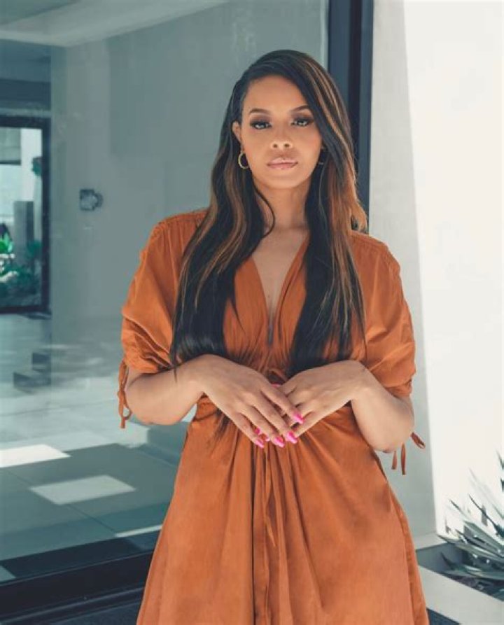 Vanessa Simmons on Her Beauty Brand U4ia POPSUGAR Beauty UK