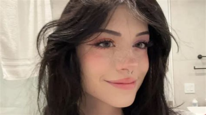 Waifuouo Nude OnlyFans Leak Picture uBiTIZxeaW