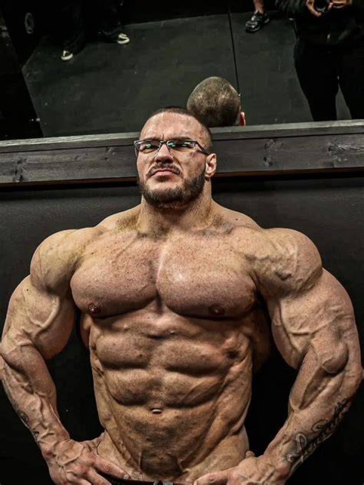 Walker III Bio, Age, Net Worth, Contract, Salary TRAN HUNG