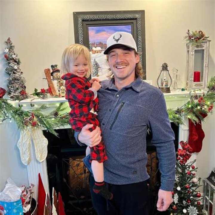 Wallen & 2YearOld Son Indigo Are "Testing Out" His New Truck