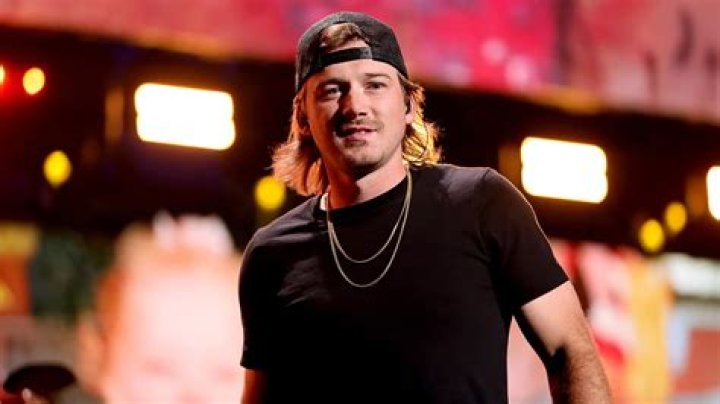 Wallen Biography, Age, Networth, Wiki, Career, Girlfriend