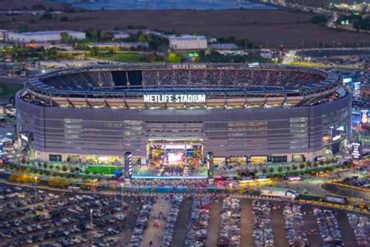 Wallen, MetLife Stadium, East Rutherford, May 17 2024 AllEvents.in