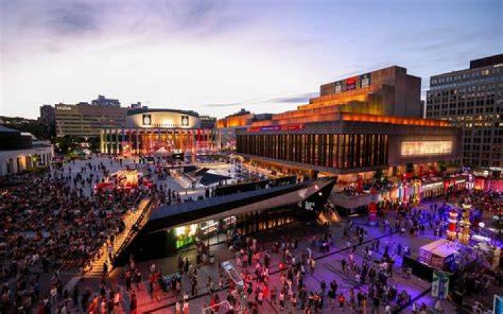 Wallen Montreal Tickets, Wallen Concerts 2024 SeatGeek