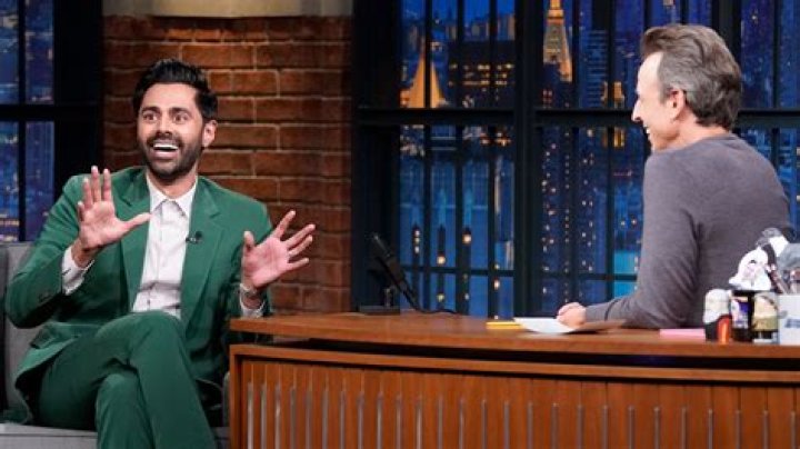 Watch Late Night with Seth Meyers Highlight Keri Russell Gives SoontoBeDad Seth Some