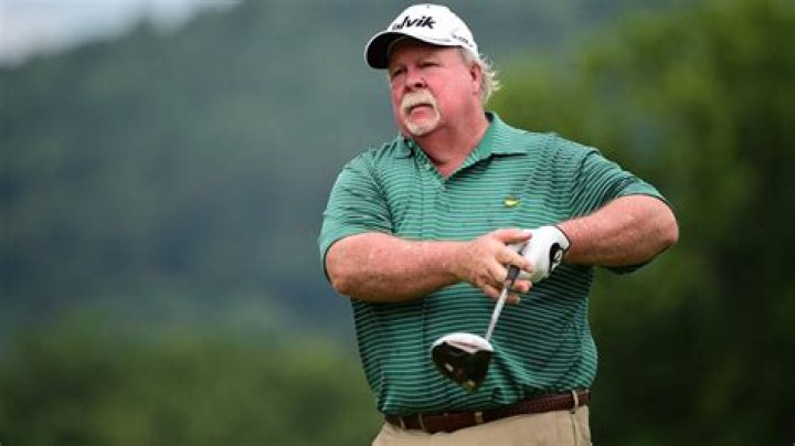 Watch Masters champion Craig Stadler aces 169yard hole with a driver