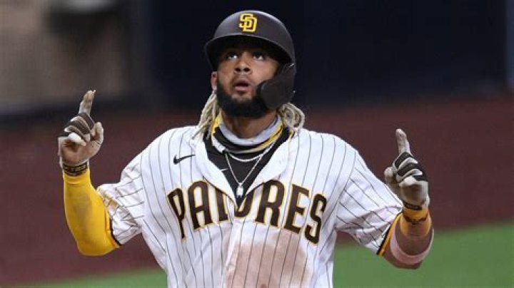 Watch Padres star Fernando Tatis Jr. hits tworun homer vs. Dodgers