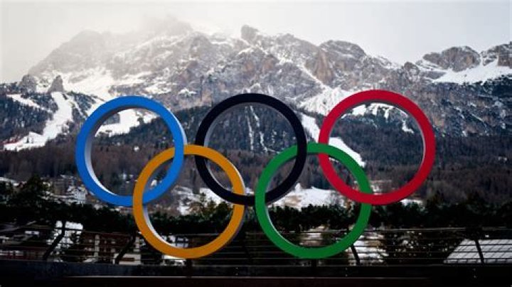 Watch the Olympics at Scottie Pippen's House!