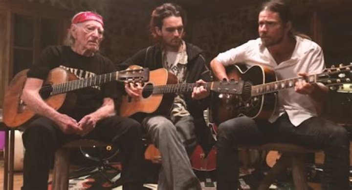 Watch Willie Nelson, Lukas Nelson and Micah Nelson Perform "Turn Off