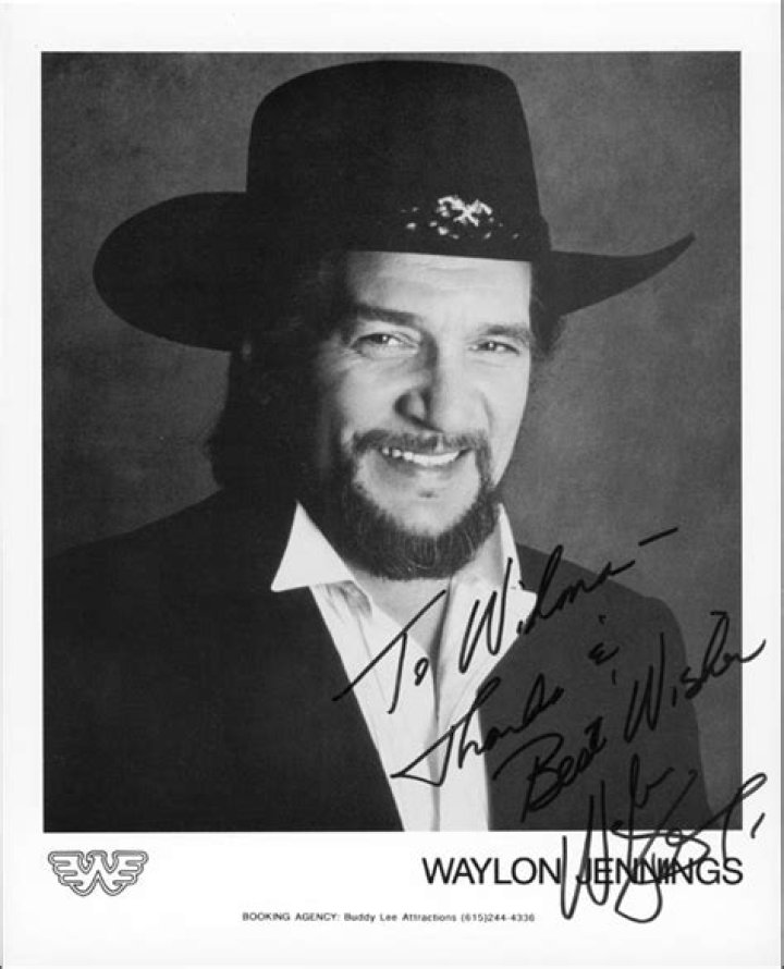 Waylon Jennings Starside Relics