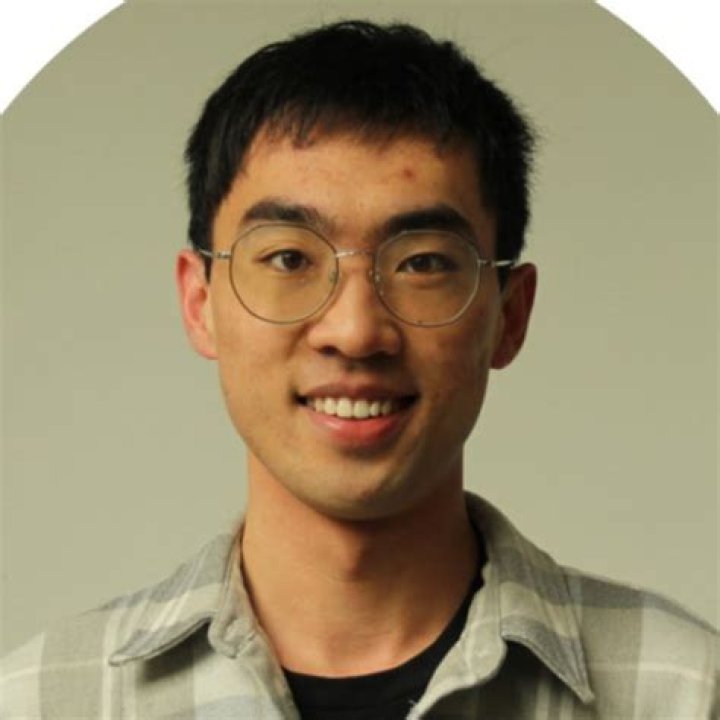 Weijie Zhang