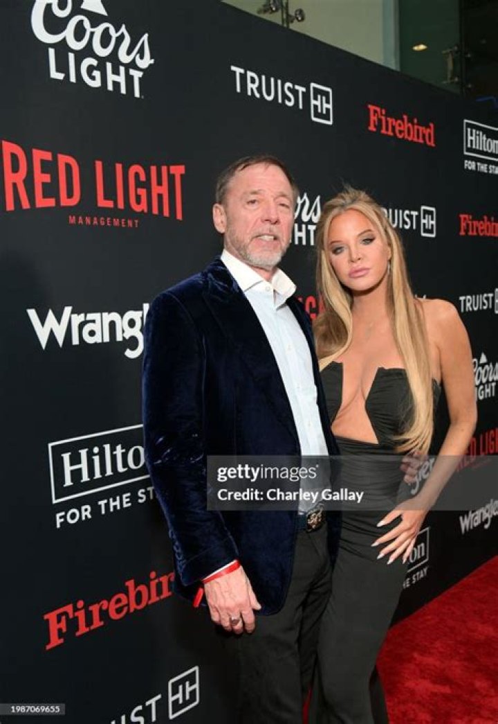 Wendy Starland with Chris Botti Couple photos, Chris
