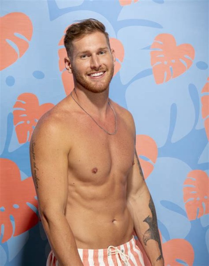 Weston Richey Love Island US Season 1 Cast POPSUGAR Entertainment