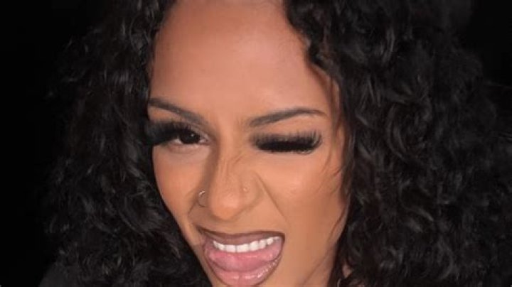 What happened to Ahna Mac's face? Ahna Mac revealed what happened to