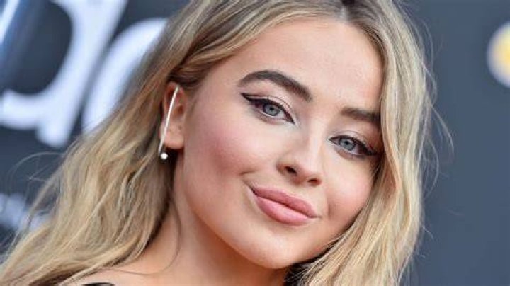 What is Sabrina Carpenter's Net Worth? About the Singer Involved in