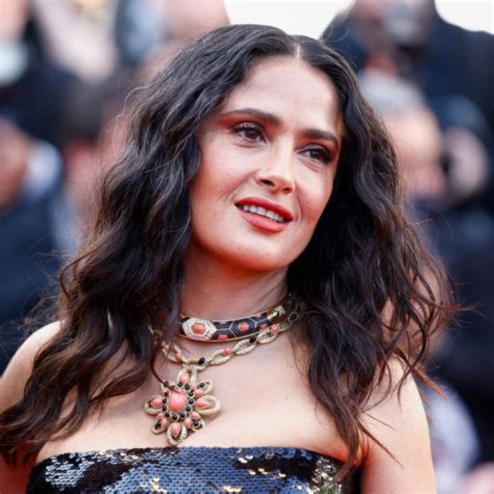 What Is Salma Hayek's Age and How Old Is Her Husband, Fran&ccedil;oisHenri