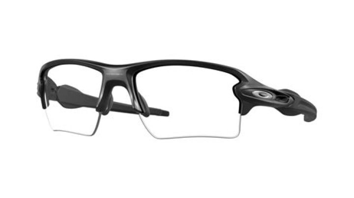 What kind of glasses is Scottie Pippen wearing? optometry