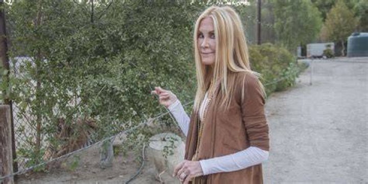 Where is actress Joan Van Ark today? Her Wiki Husband John Marshall