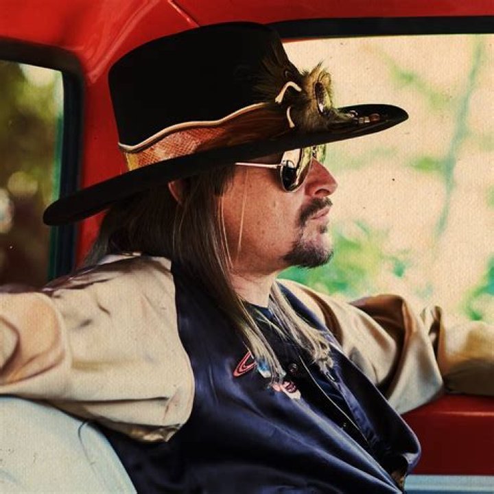 Who Has Kid Rock Dated? His Dating History with Photos
