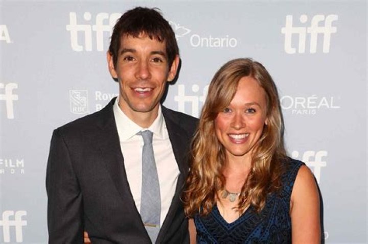 Who Is Alex Pereira&rsquo;s Girlfriend? Is Alex Pereira Married? The