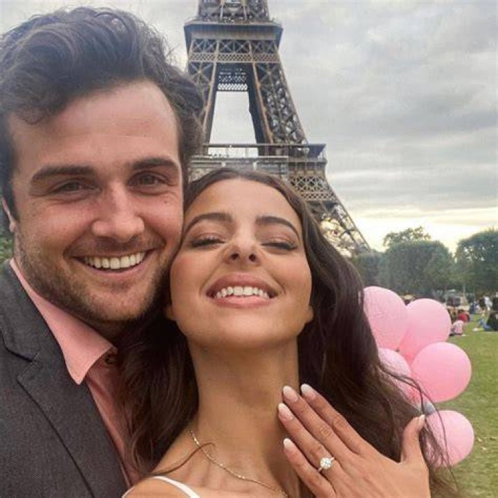 Who Is Beau Mirchoff Dating Now 2023? Girlfriend, Wife, Is He Married?