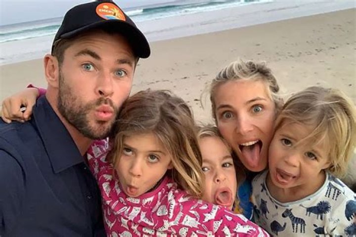 Who is Chris P&eacute;rez wife Vanessa Villanueva? Sidomex Entertainment