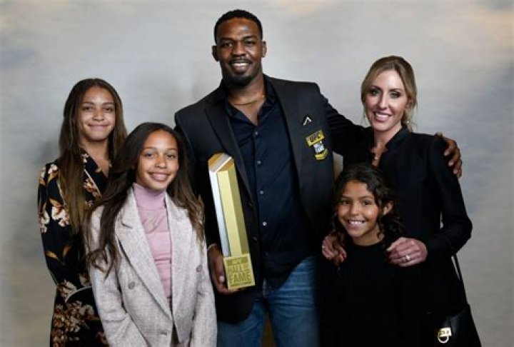 Who is Jon Jones wife, Jessie Moses? Love life revealed Sportszion
