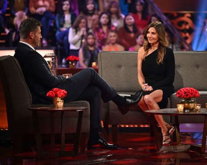 Who Is Leslie Fhima on &lsquo;The Golden Bachelor&rsquo;? Hollywood Life