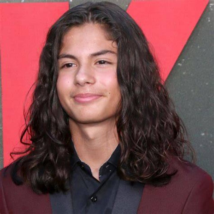 Who is Miguel A. N&uacute;&ntilde;ez Jr.'s Wife Yulanda Simon?