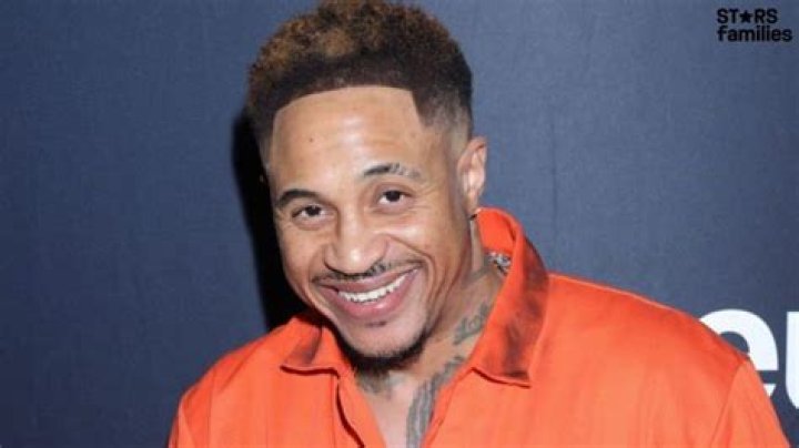 Who Is Orlando Brown's Wife? Meet His Wife Danielle Brown! TheAltWeb