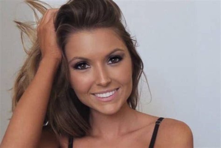 Who is Sofia Bevarly? Wiki, Biography, Age, Height, Boyfriend & Net