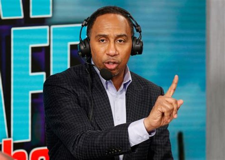 Who is Sports Commentator Mike Lamond? His Age & More