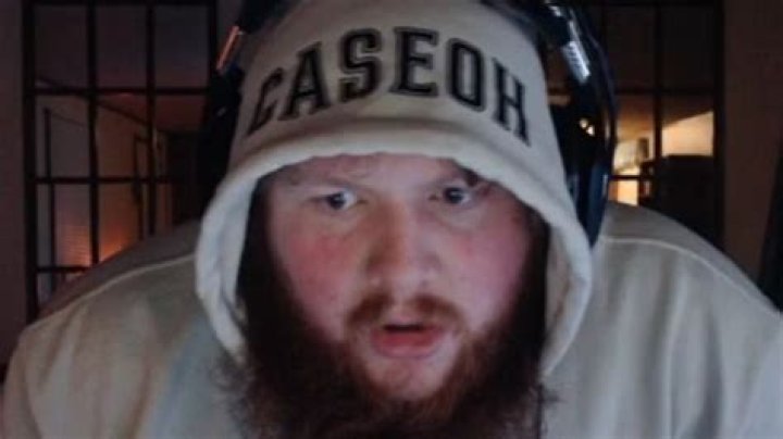 Why is caseoh so fat r/caseoh_