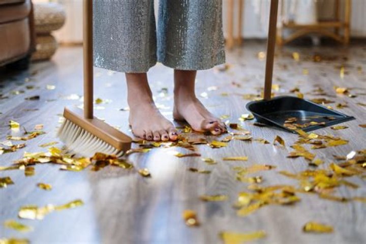 Why Should You Hire Cleaning Services for Your Home? Memphis Maids
