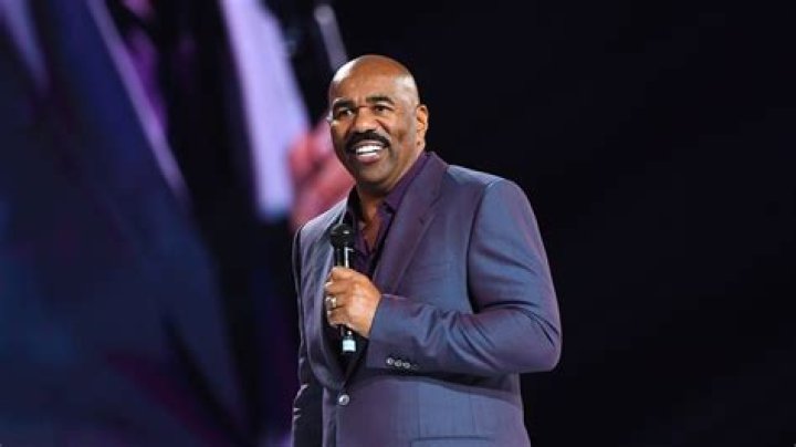 Why Steve Harvey Gave Up His Boxing Career Before Getting Famous