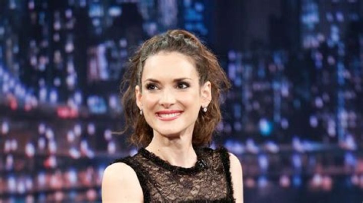 Winona Ryder Fun Facts About Winona Ryder Where She S From And More