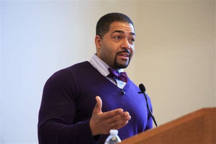 Wrestling with choices David Otunga &rsquo;06 Harvard Law School Harvard